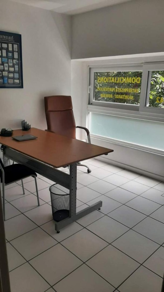 photo cabinet Daniel Bartoli