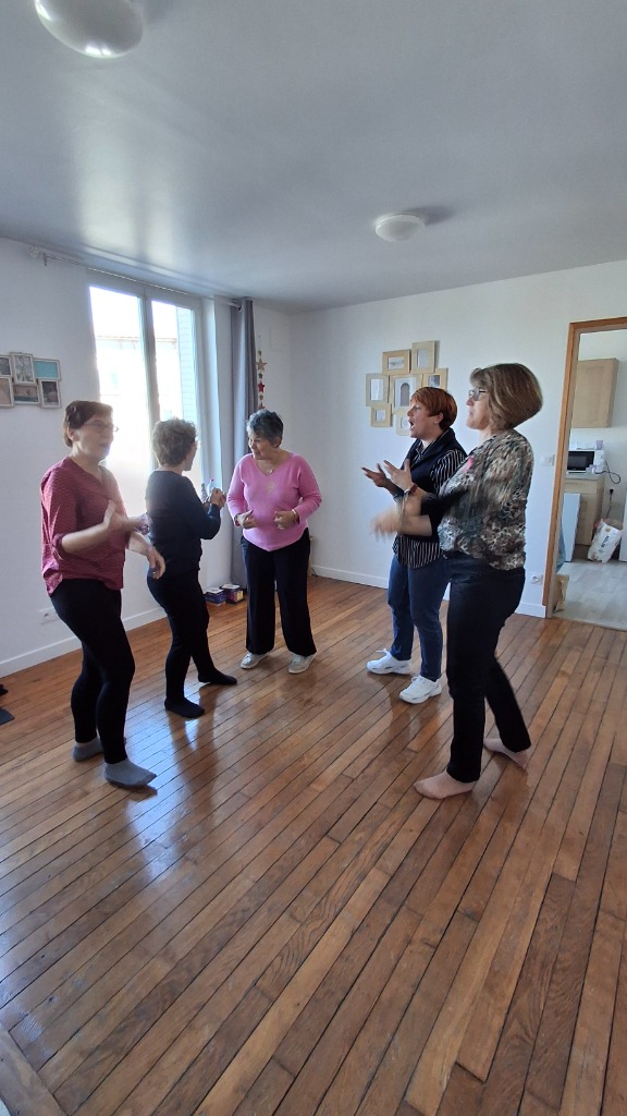 photo cabinet Le Yoga du Rire de Pam Pam Jok