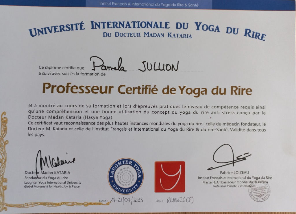 photo diplome Le Yoga du Rire de Pam Pam Jok