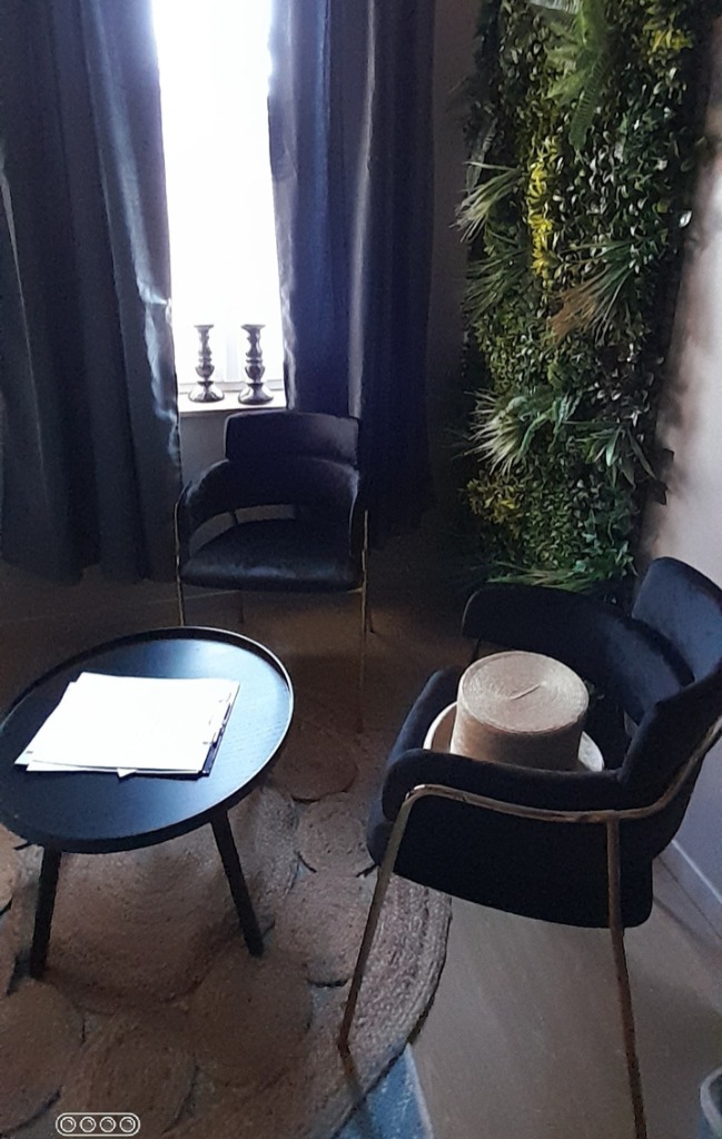 photo seance R’Eve’il Hypnothérapie Ericksonienne