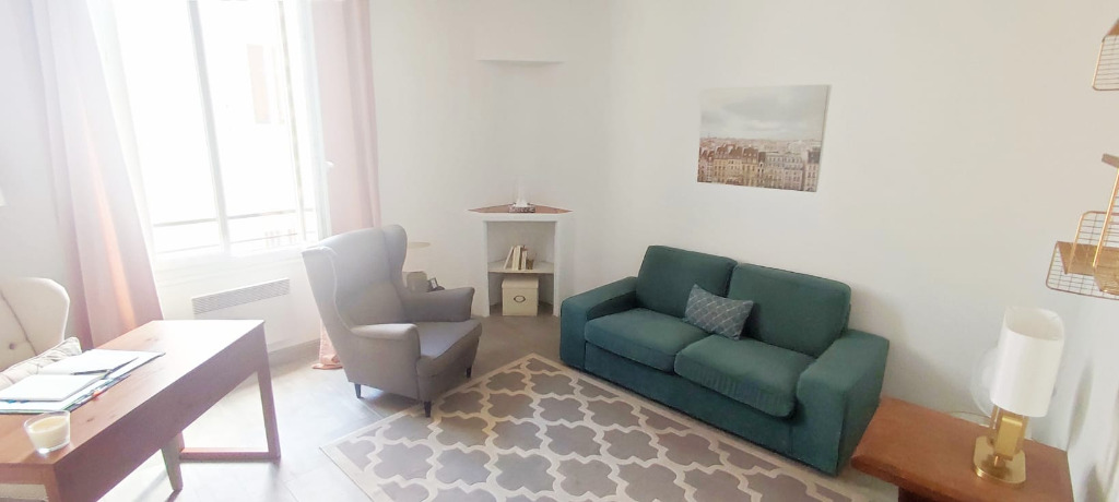 photo cabinet Charlotte Escoffre 