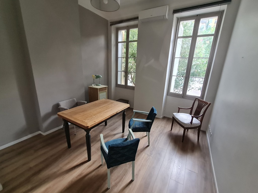 photo cabinet Coucoun