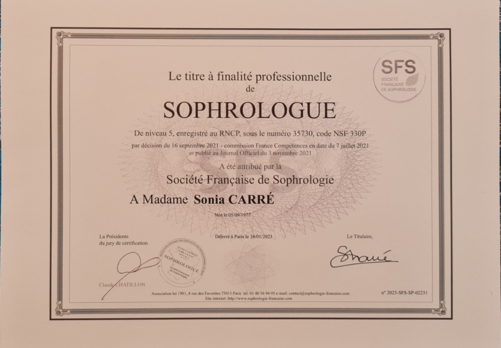 photo diplome Sonia Carré -  Sãdhanã