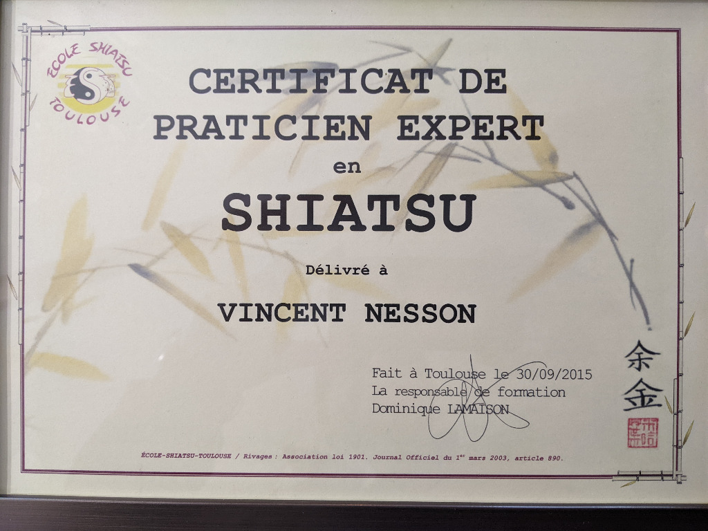 photo diplome Shiatsu Vincent Nesson