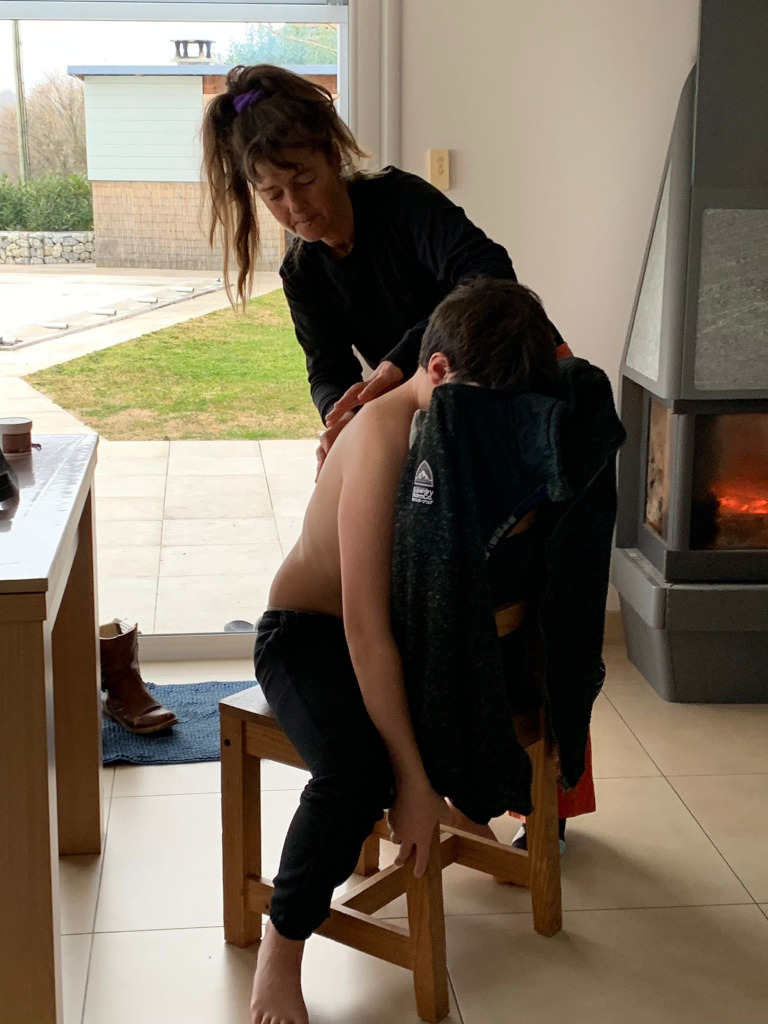 photo seance Géraldine Babad Ostéo-rebouteuse & réflexologue