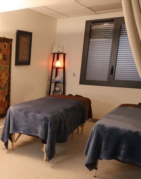 photo cabinet Ô Mains Sages