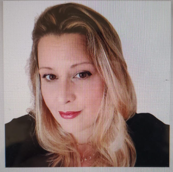 Cynthia Van De Walle