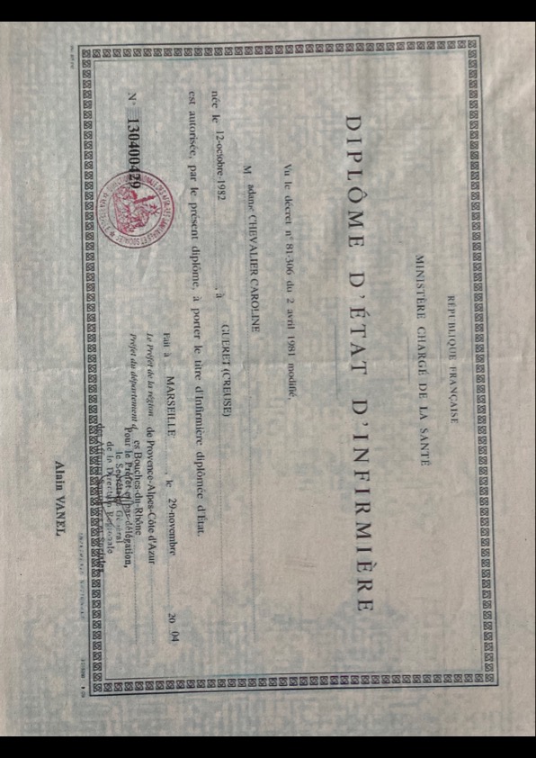 photo diplome Caroline Chevalier