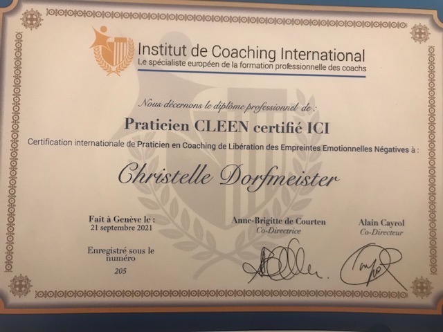 photo diplome Boost Jeunes