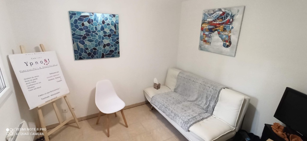 photo cabinet Alexis Desjardins