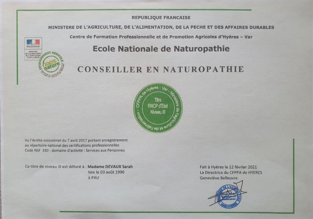 photo diplome Sarah devaux 