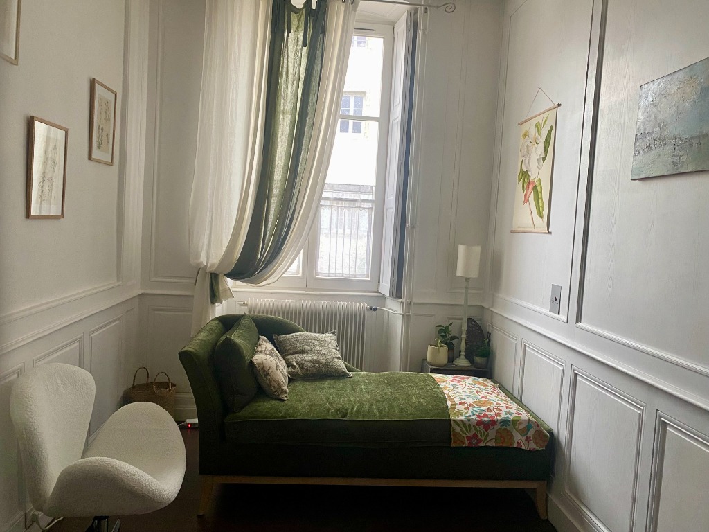 photo cabinet Satre Manoëlle 