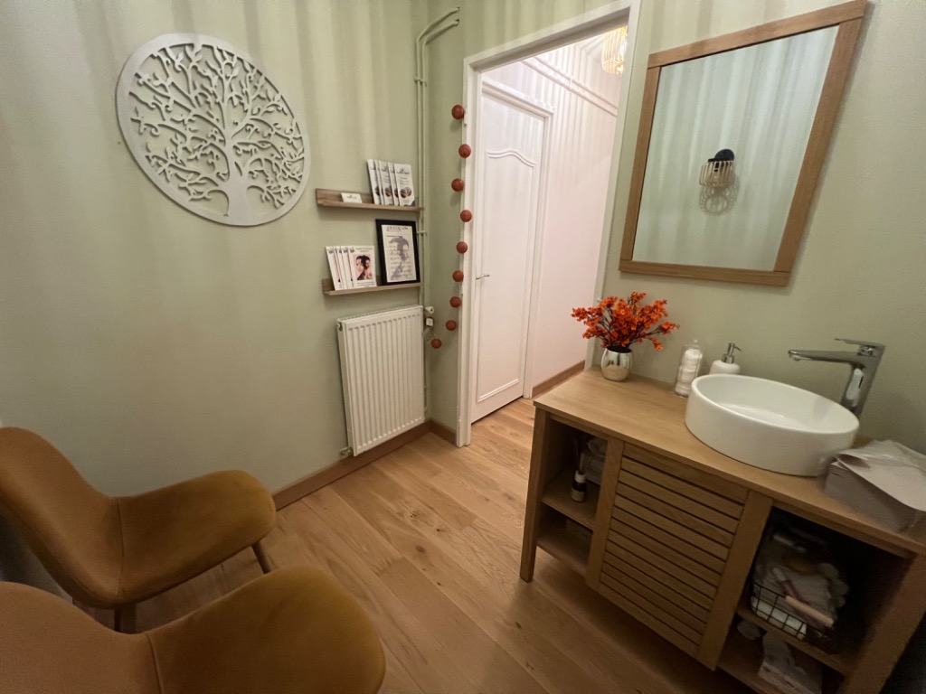 photo cabinet Skintao by Thao