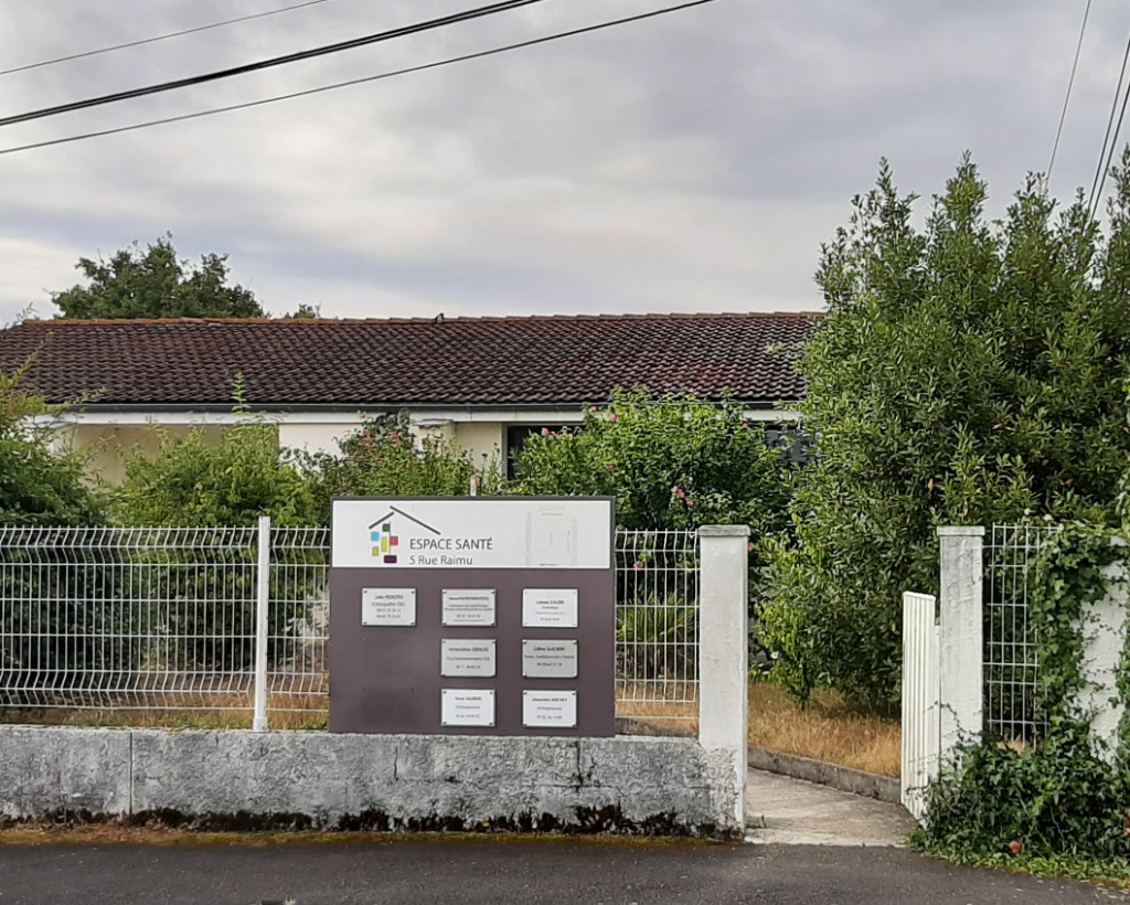 photo cabinet Leticia COLON