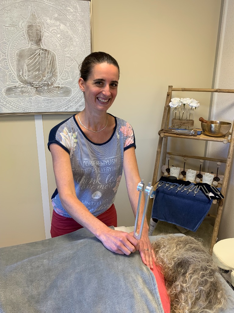 photo portrait Coralie Pellissier Sophrologue Relaxologue Sonothé