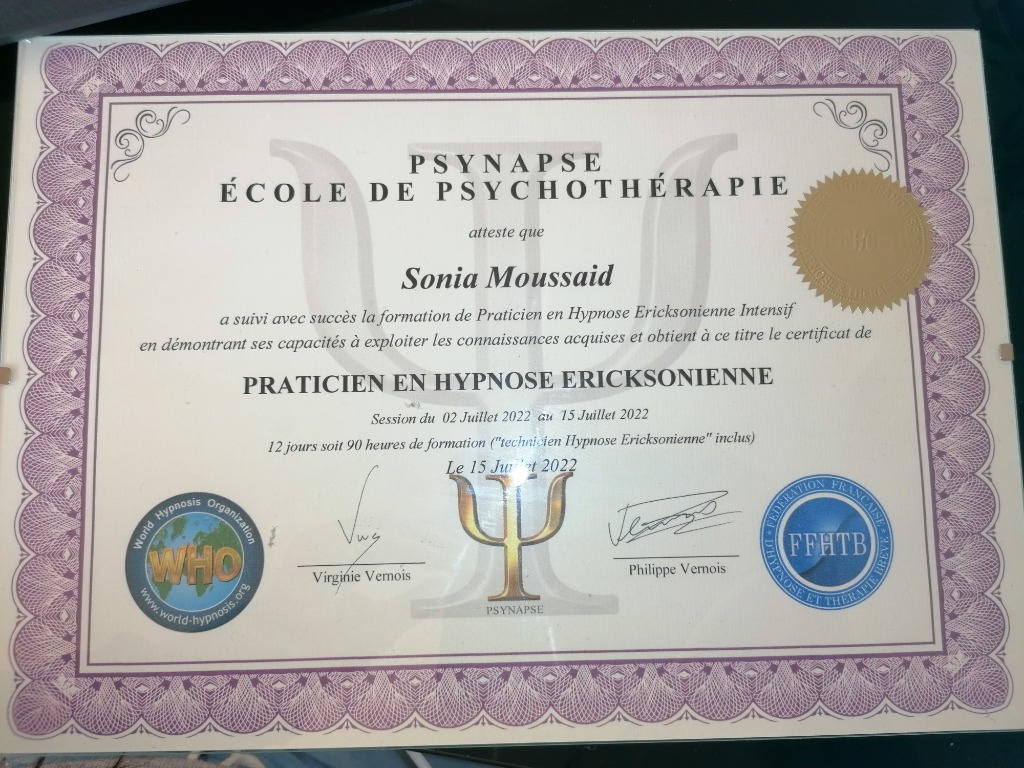 photo diplome Sonia Moussaid
