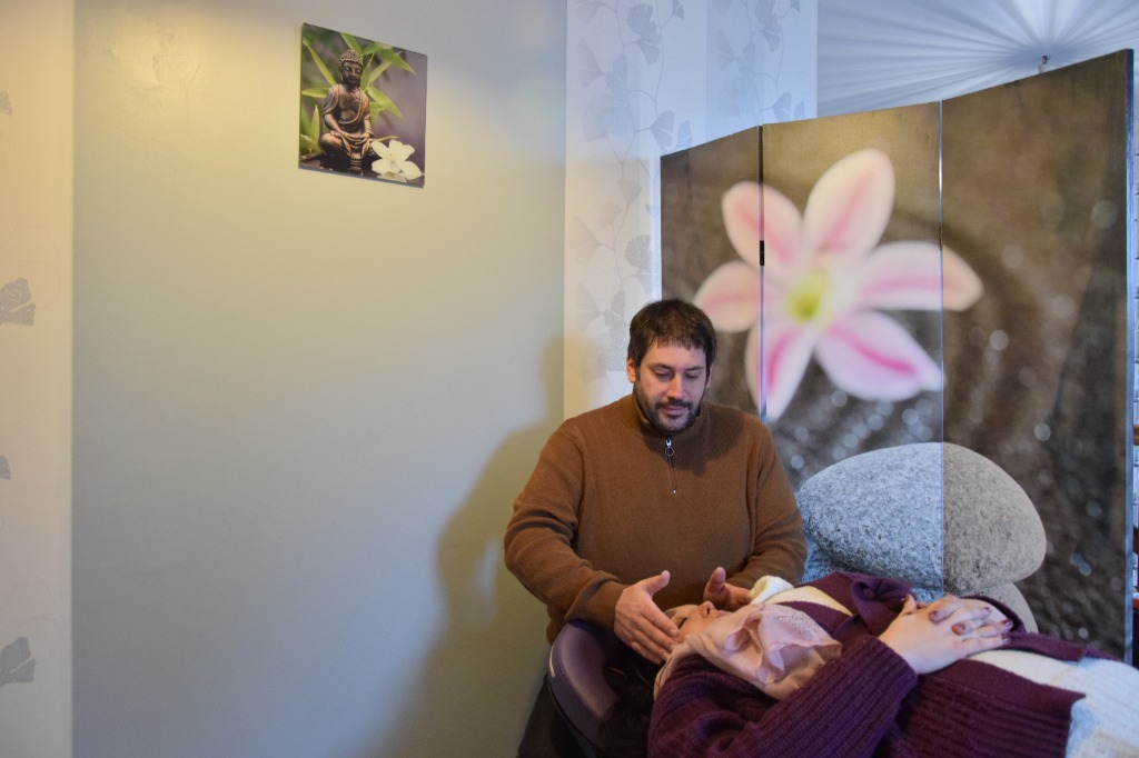 photo seance Benjamin Lefranc Magnétiseur