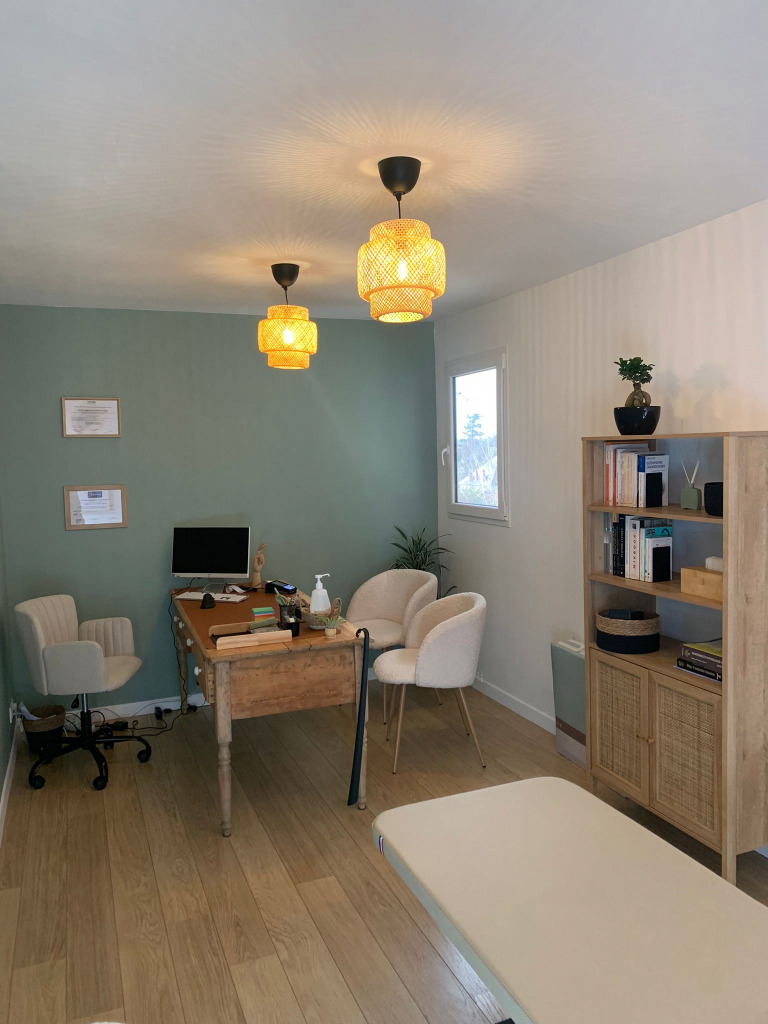 photo cabinet Manon Bessonies - Art-thérapeute