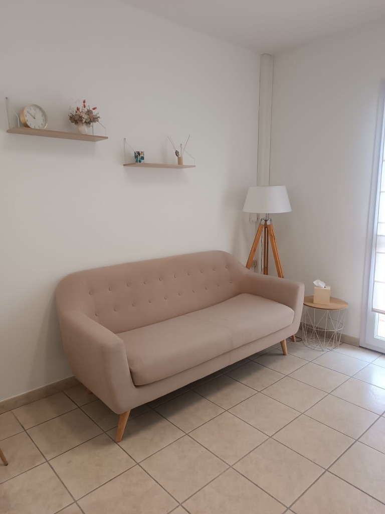 photo cabinet Emilie Remenoville Hypnothérapie, Thérapie MOSAIC