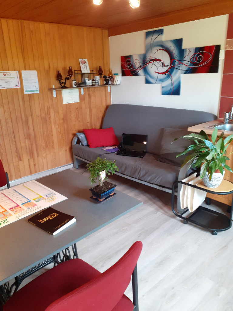 photo cabinet Lydie Deganis