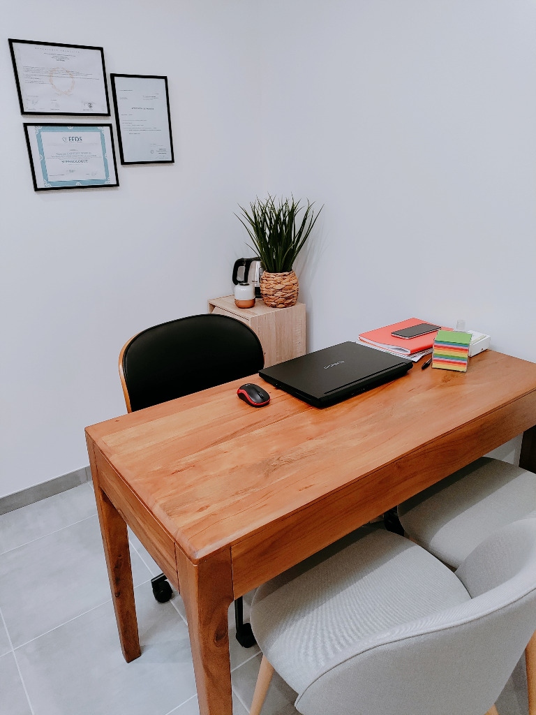 photo diplome Maurine Mifsud