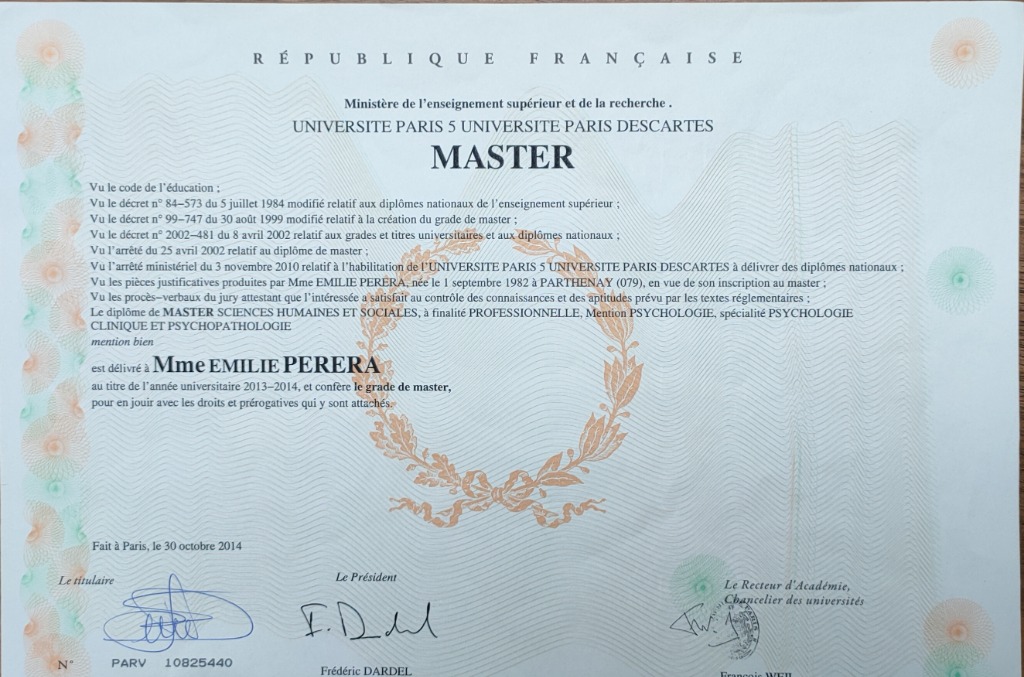 photo diplome Émilie PERERA