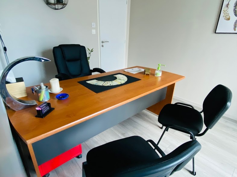 photo cabinet Elo-voyance