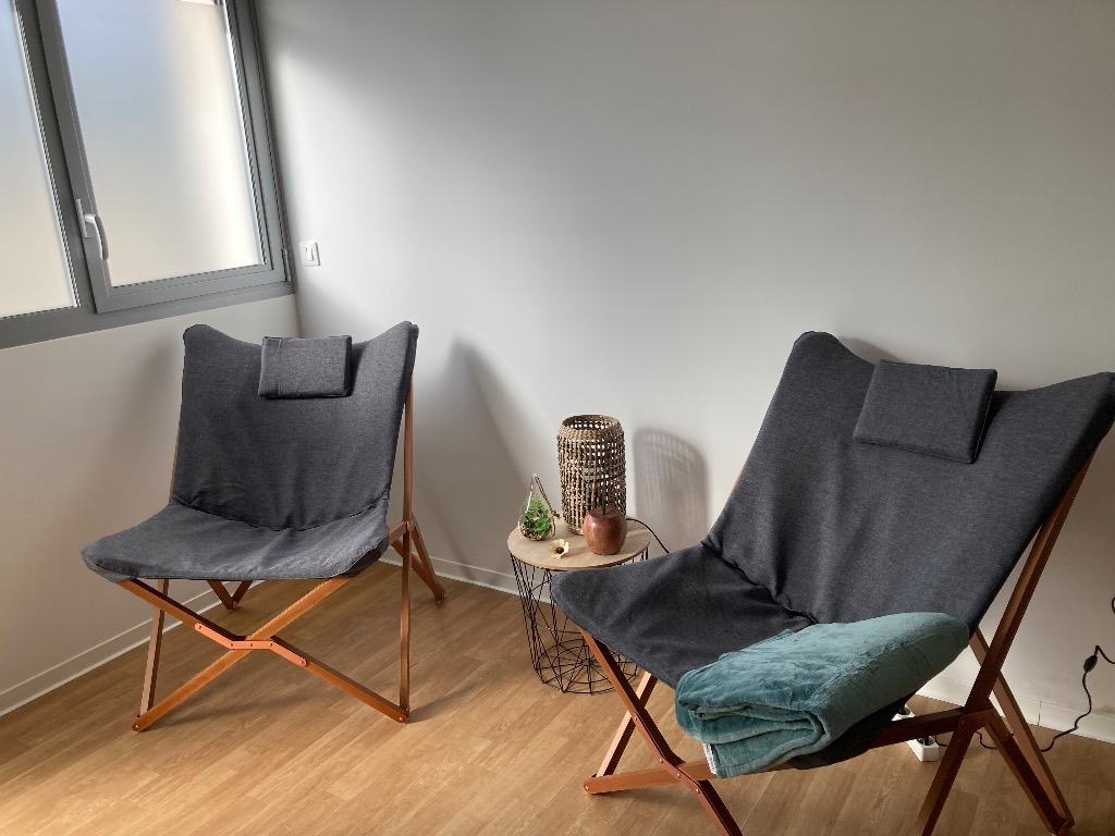 photo cabinet Cécile Morisset sophrologue 