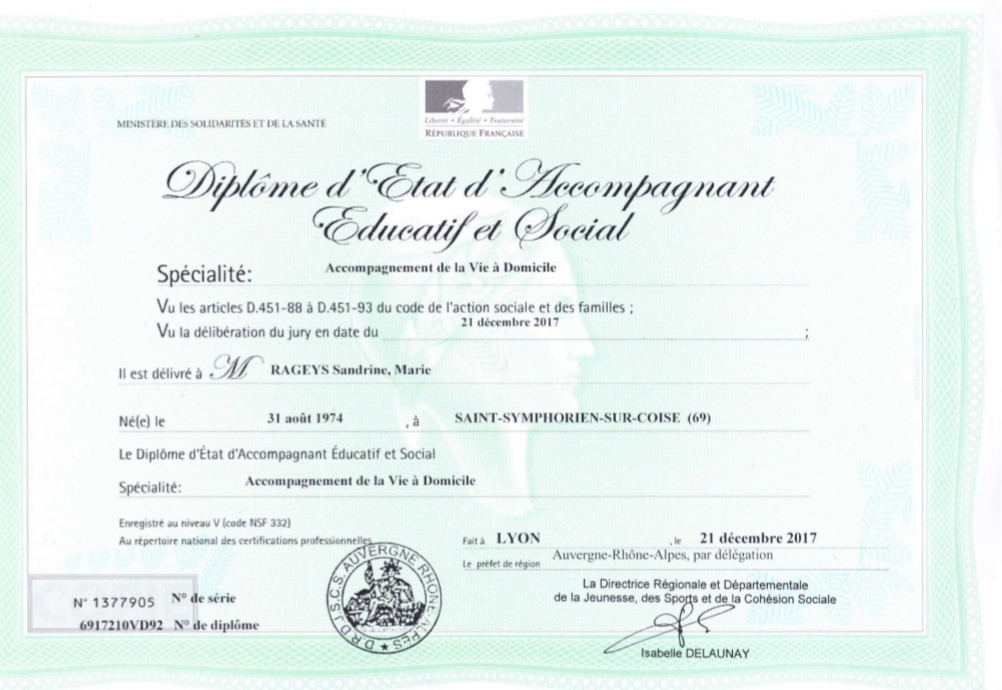 photo diplome Sandrine Rageys - Un grain de Bonheur