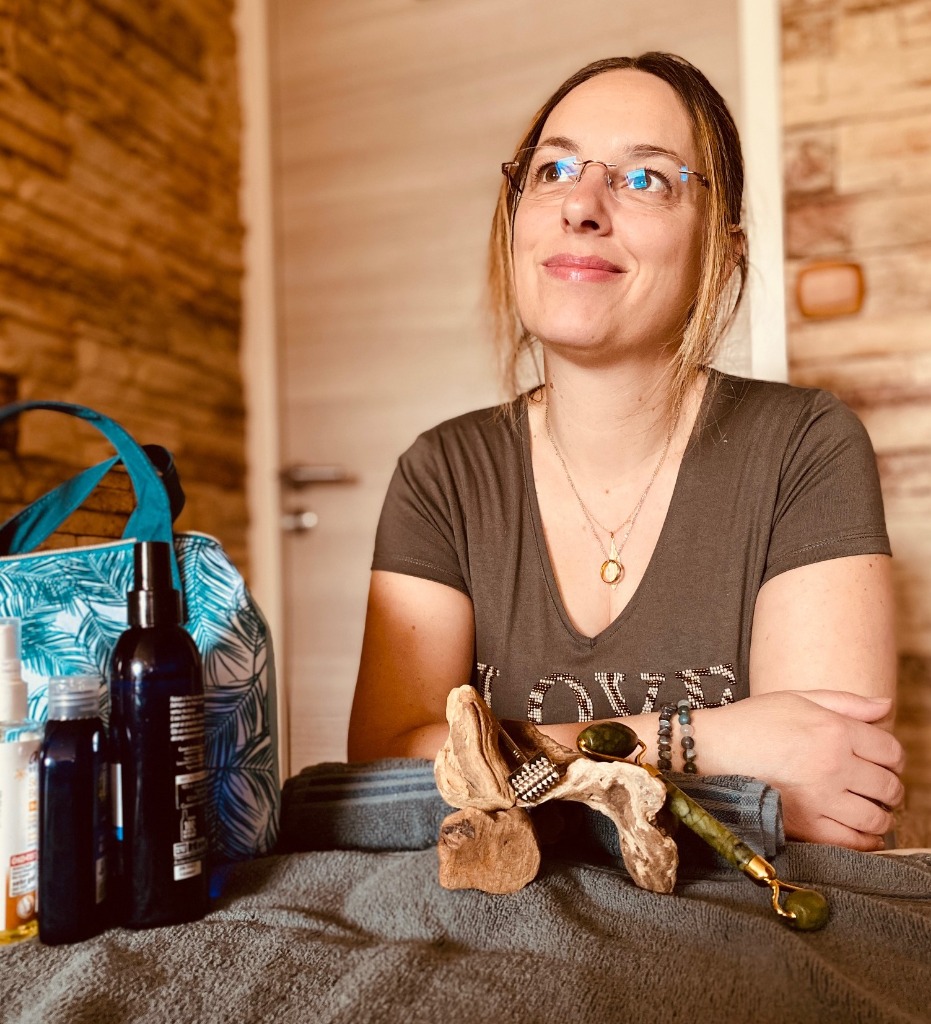 photo portrait L’énergie de 2 mains - Cindy Evrard