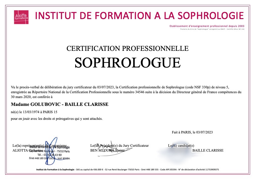 photo diplome Clarisse Baille-Golubovic