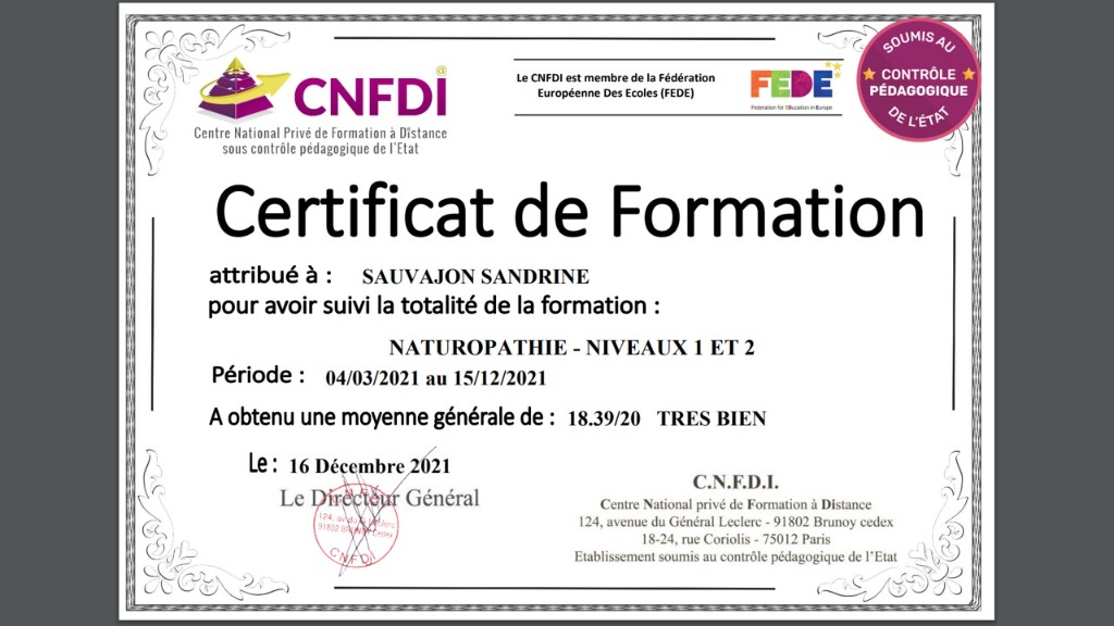 photo diplome Sandrine sauvajon