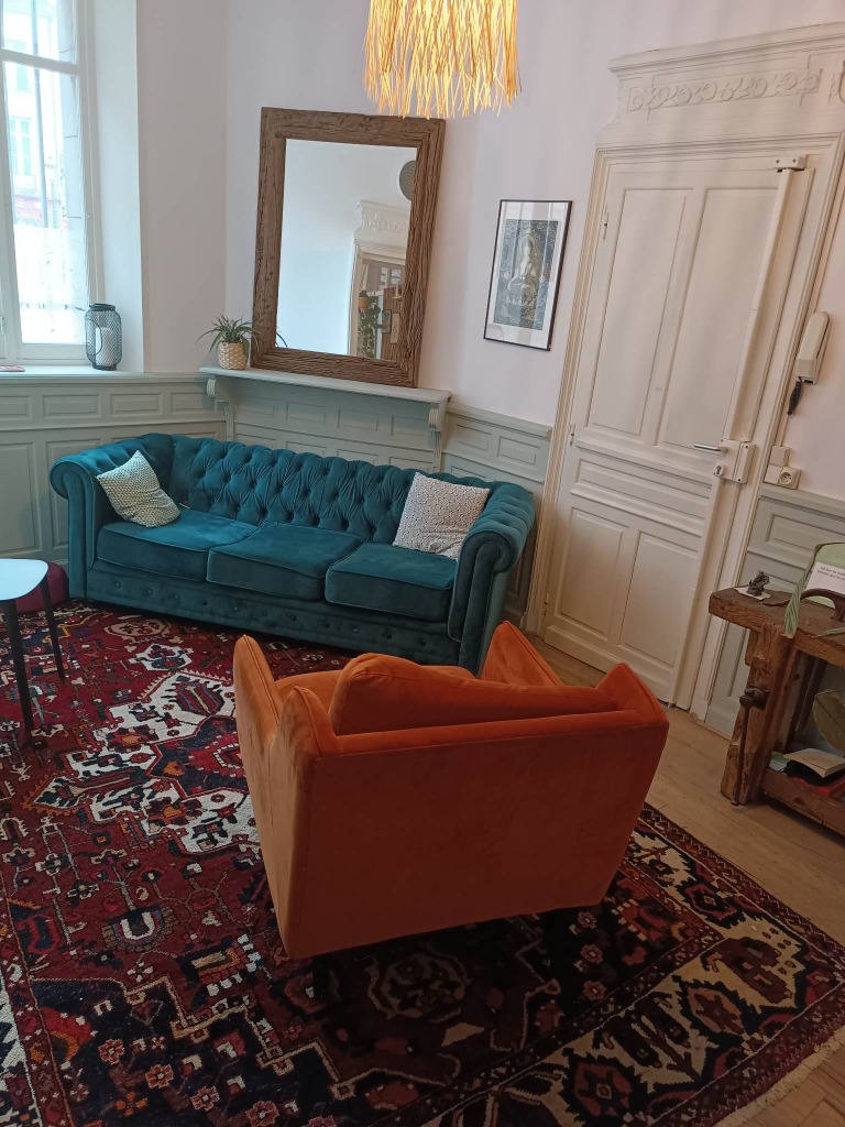 photo cabinet Kaveh Jahanshahi