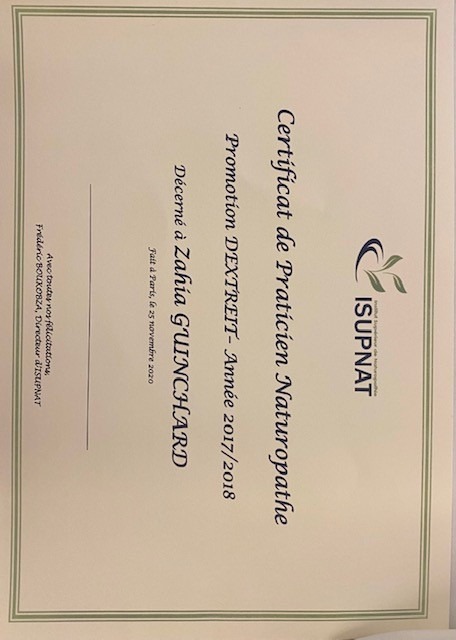 photo diplome Zahia Guinchard 