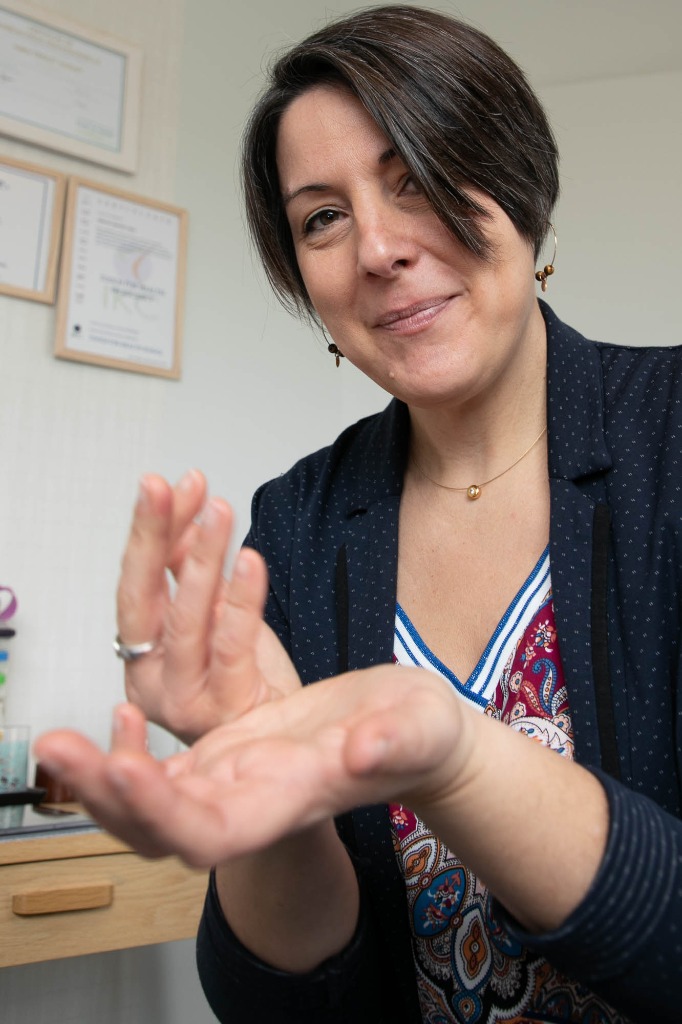 photo portrait Adèle KINESIOLOGIE