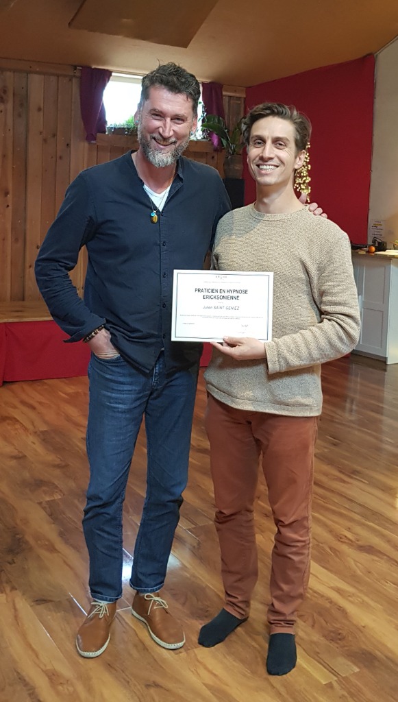 photo diplome Julien Saint Geniez