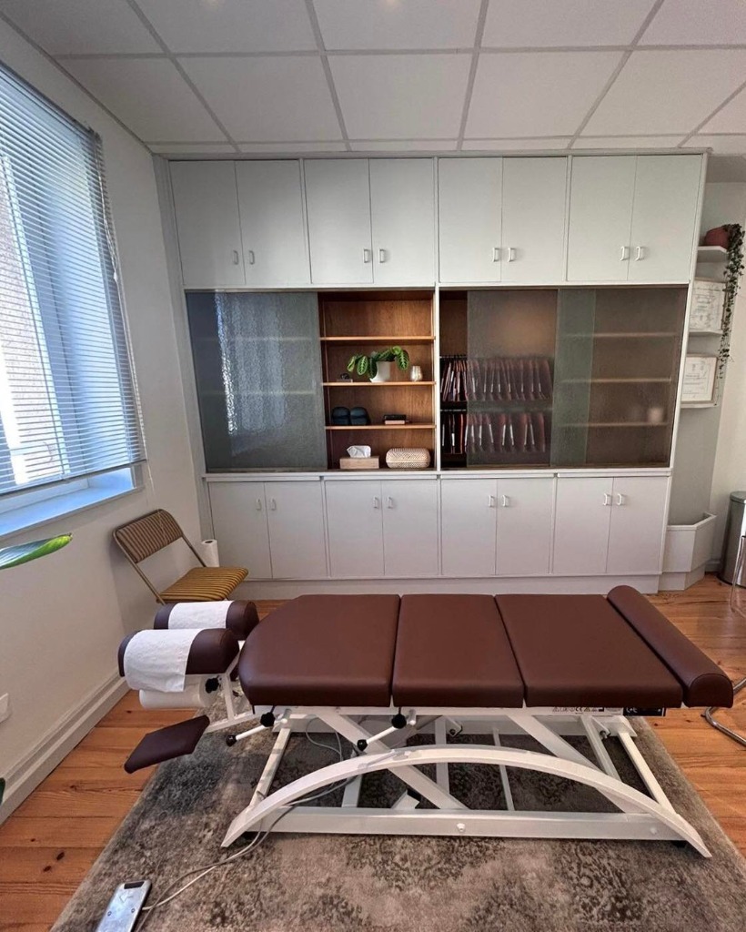 photo cabinet Chiropracteur Neuville-sur-Saône - Célestine Huvé