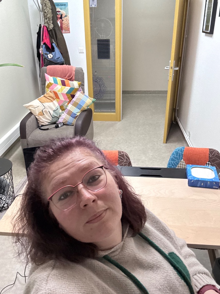 photo seance Aurélie VANMALDERGHEM  Hypn’aurel