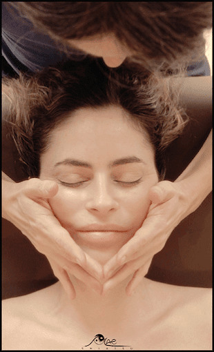 photo seance Maela CARIOU - Mae Shiatsu
