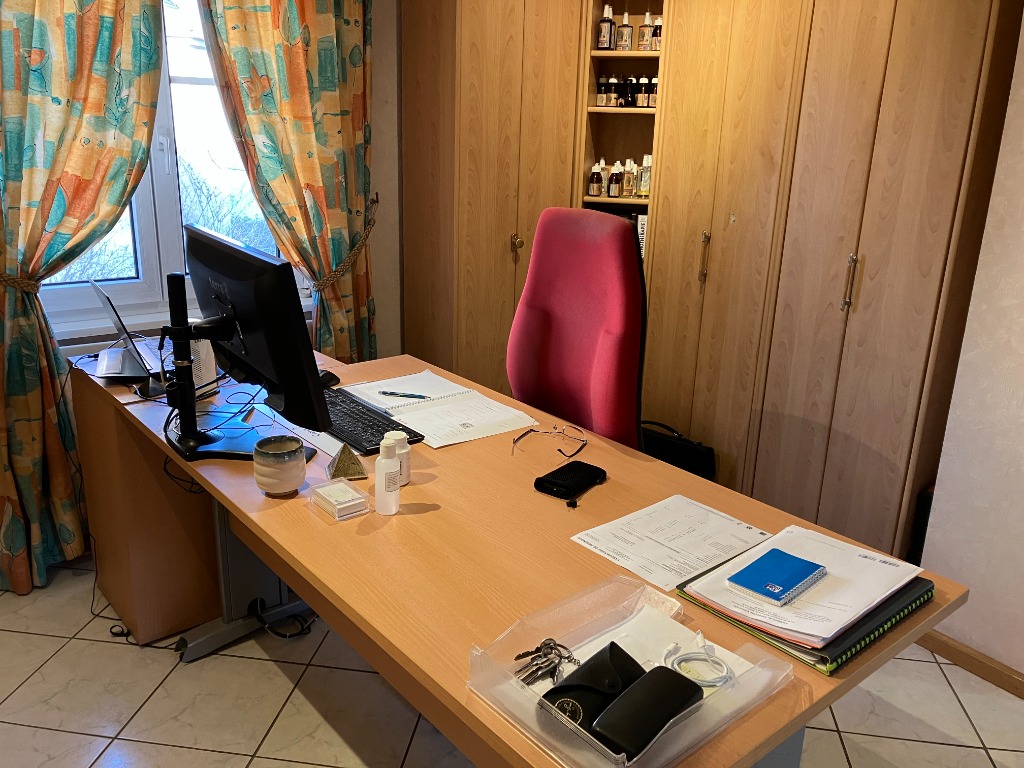 photo cabinet M ou MME FRANCIS SCHWOB