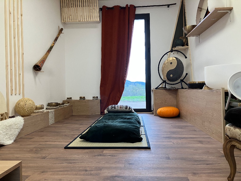 photo cabinet Inner Self Voyagers