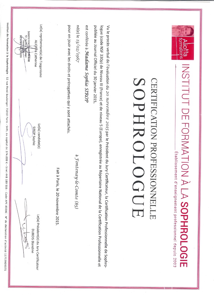 photo diplome Sophie Sirop 