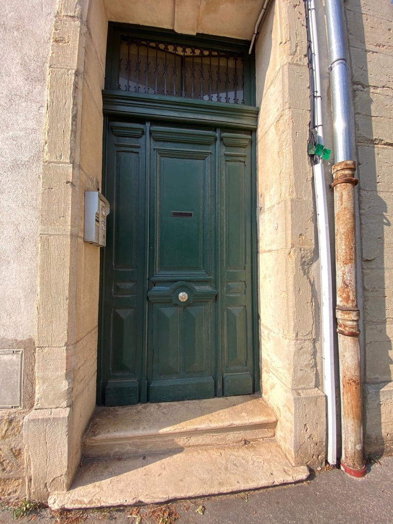 photo diplome Nathalie Matthey Sophrologue - Soins énergétiques