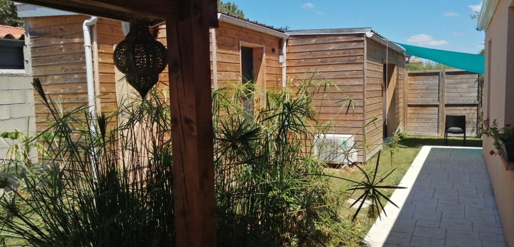 photo cabinet Nathalie Reichert