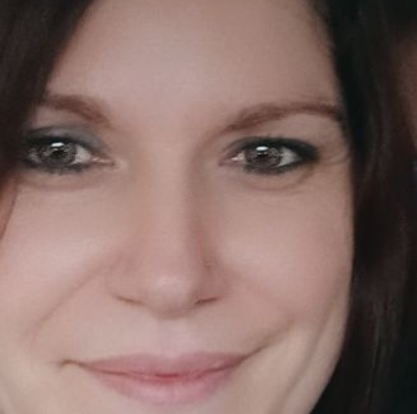 Vanessa De San Nicolas