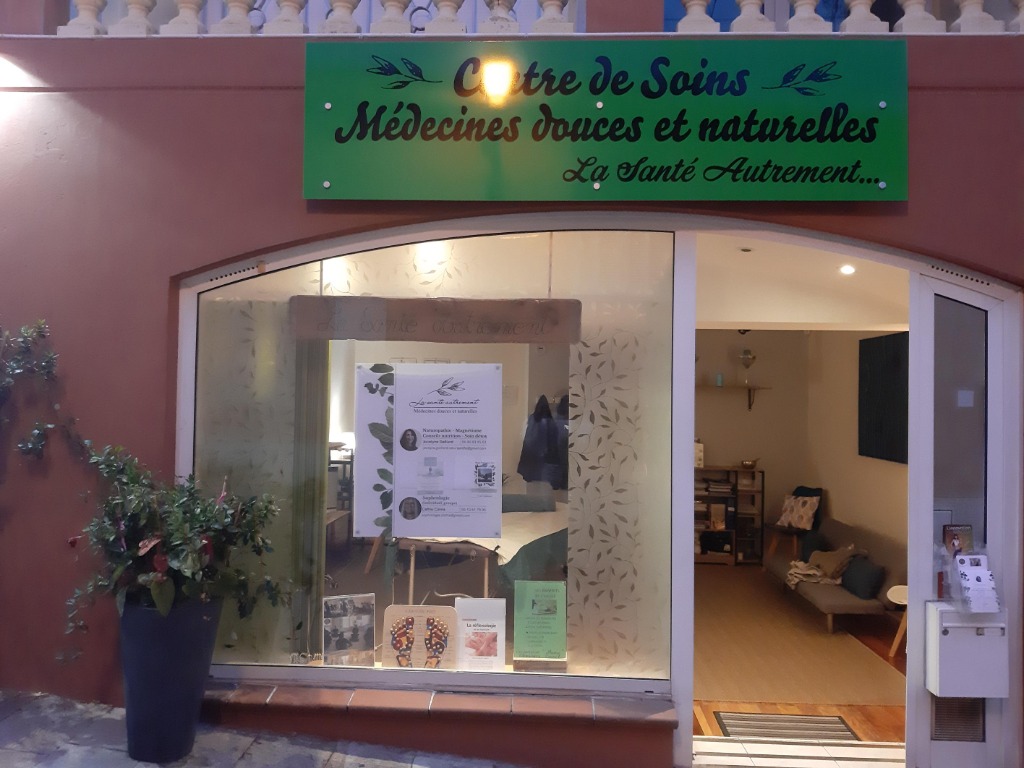 photo cabinet Jocelyne GAILLARD LA SANTE AUTREMENT