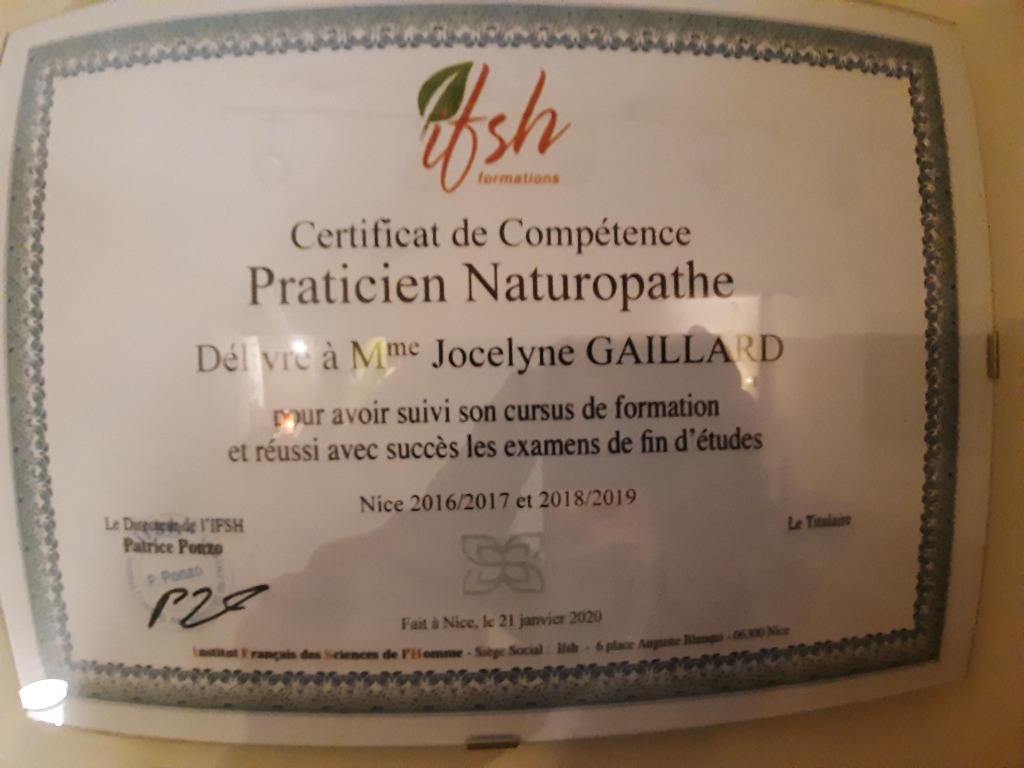 photo diplome Jocelyne GAILLARD LA SANTE AUTREMENT