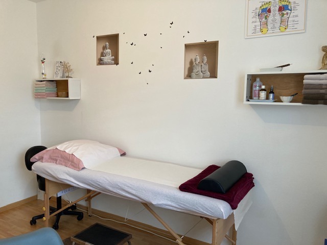 photo seance  Multiréflexologie Dien Chan Chantal-Alexina ROGER