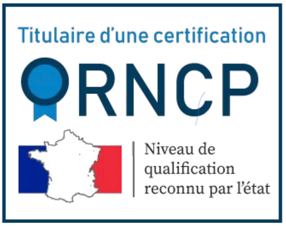 photo diplome Julie Pasques - DEVCOA