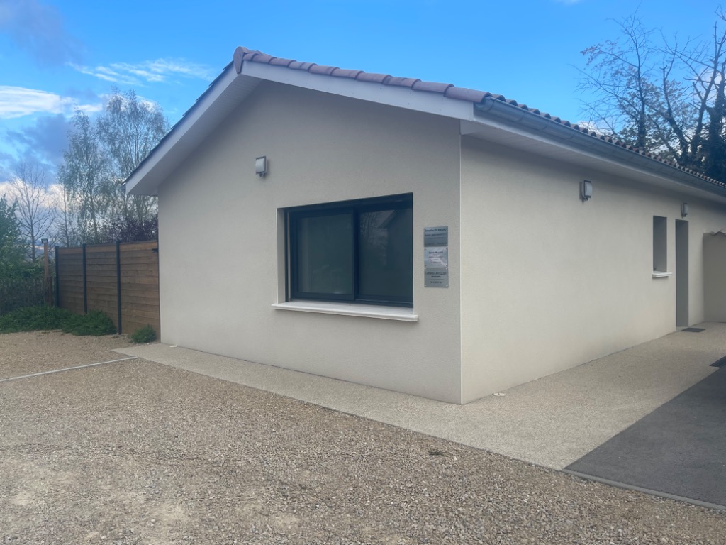 photo cabinet Clémence Cartellier